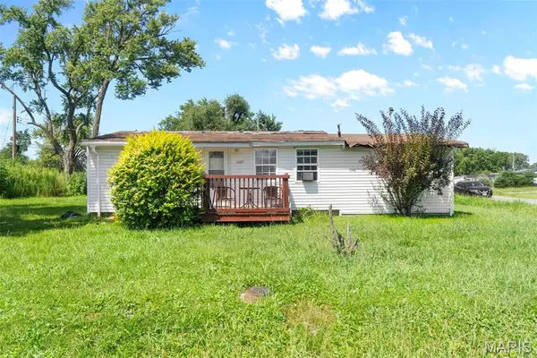 1107 N 72nd Street, East St Louis, IL 62203