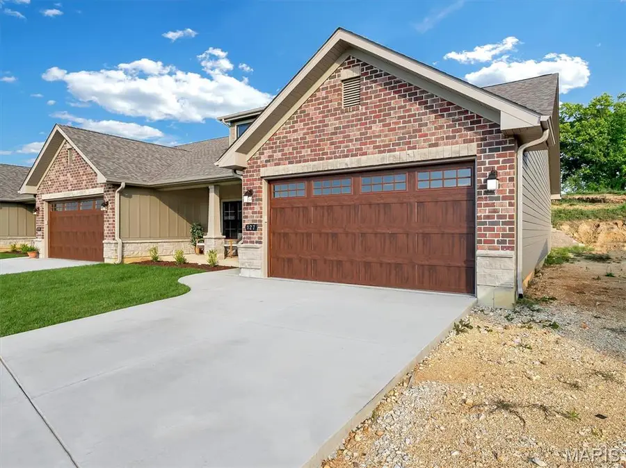 129 Stone Ledge Drive, Saint Clair, MO 63077 - #2
