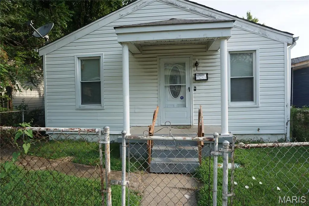1163 Howell Street, Saint Louis, MO 63147 - #1