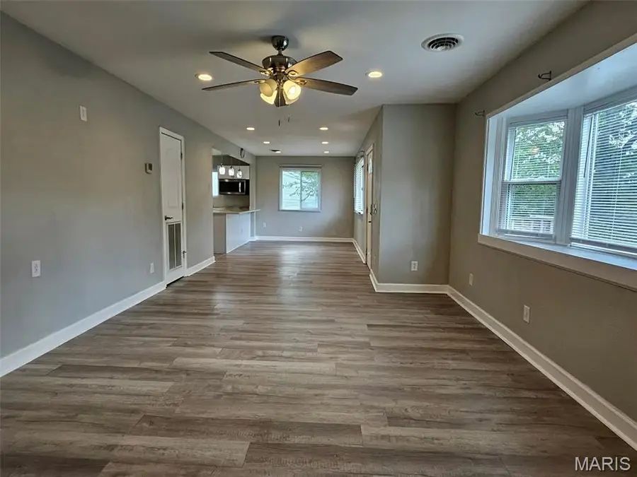 22054 Hwy Y, Saint Robert, MO 65584 - #2