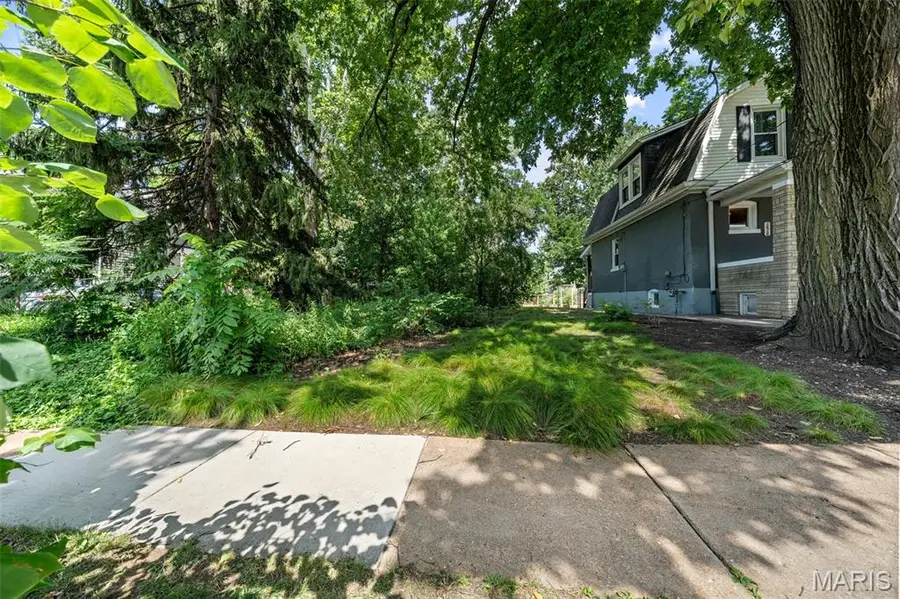 2624 Margarette Avenue, Maplewood, MO 63143 - #3