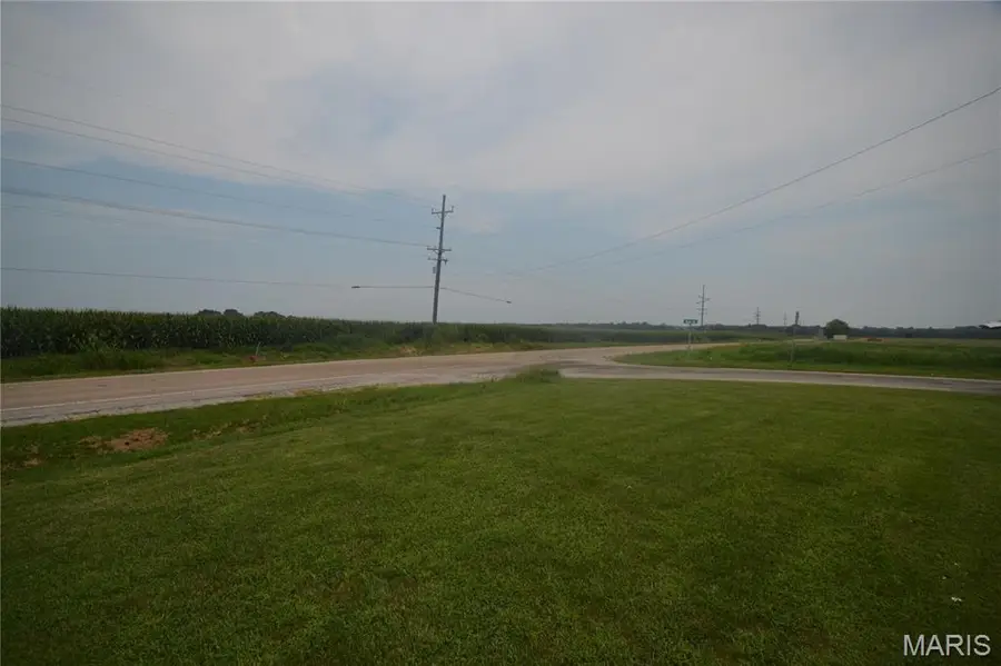5561 Blank Road, Smithton, IL 62285 - #3