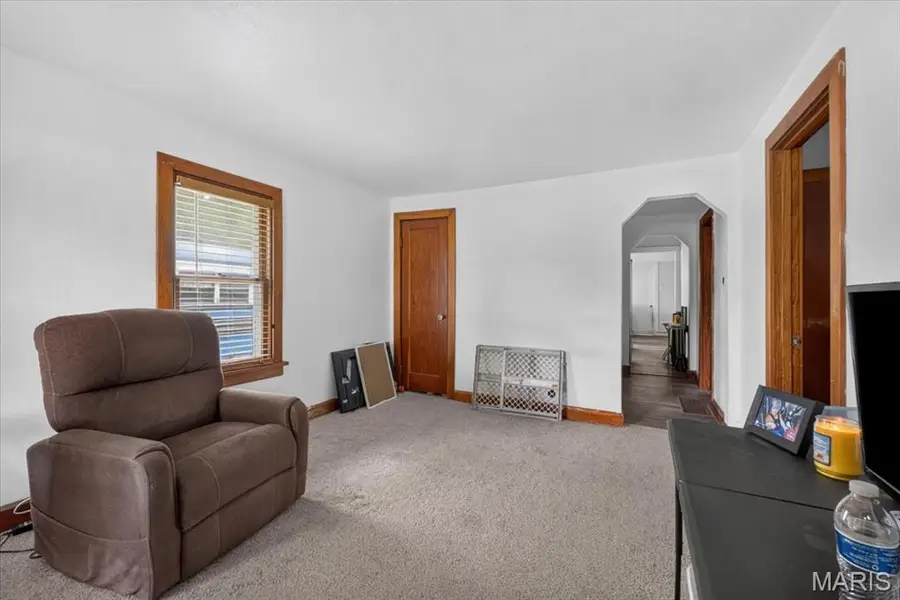 1036 Hollywood Heights Road, Caseyville, IL 62232 - #2