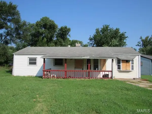 1137 St Margaret Drive, Cahokia, IL 62206