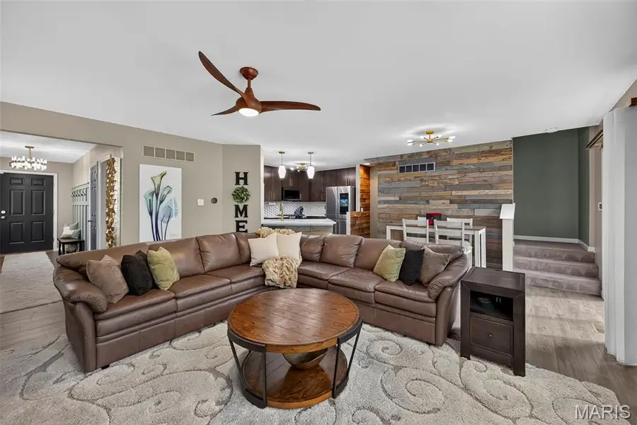 2322 Wills Hollow Drive, Saint Peters, MO 63376 - #2