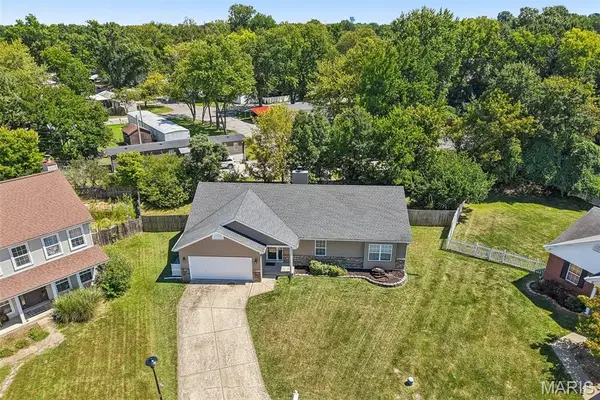 25 Folk Art Court, O'Fallon, MO 63366