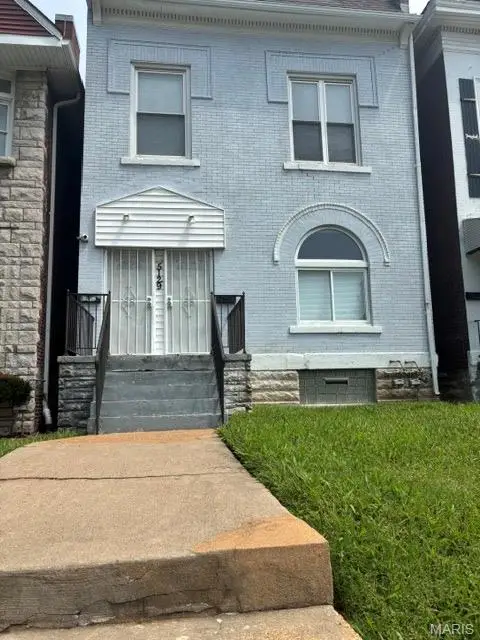 5129 Page Boulevard, St Louis, MO 63113