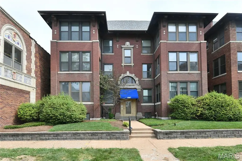 5567 Pershing Avenue #3W, Saint Louis, MO 63112 - #1
