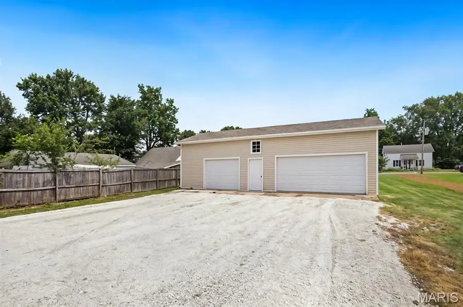 519 S Walnut Street, Gerald, MO 63037 - #3