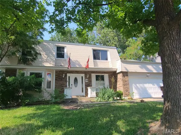 48 Oak Hill Lane, St Peters, MO 63376