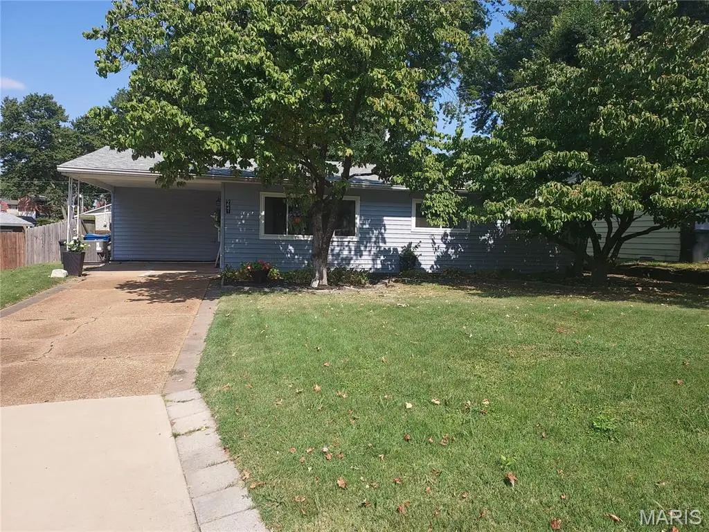9841 Tanbark Lane, Saint Louis, MO 63134 - #1