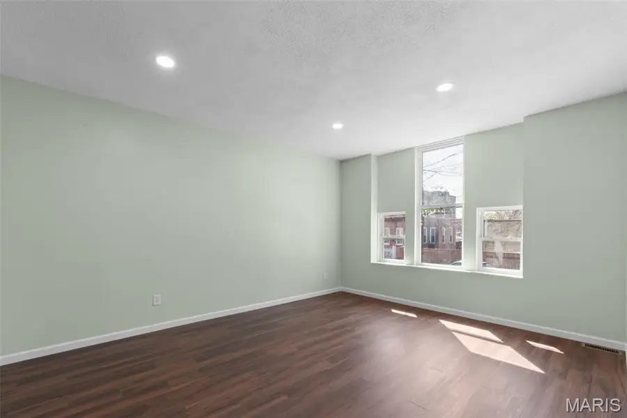2715 Osage Street, Saint Louis, MO 63118 - #2