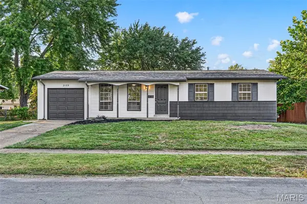 2159 Aristocrat Drive, Florissant, MO 63031