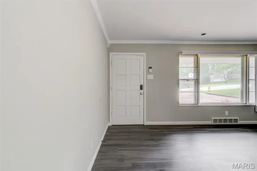 2239 Entity Avenue, Saint Louis, MO 63114 - #3