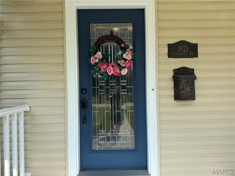 1821 Evergreen Avenue, Alton, IL 62002 - #3