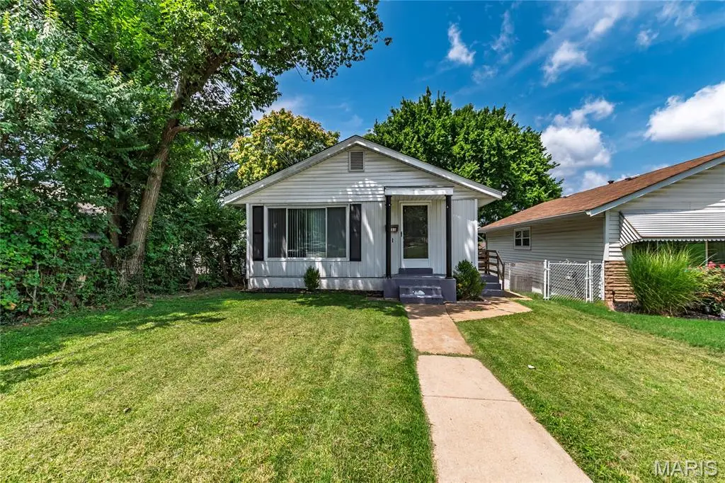 3711 Wabash Avenue, Saint Louis, MO 63109 - #1