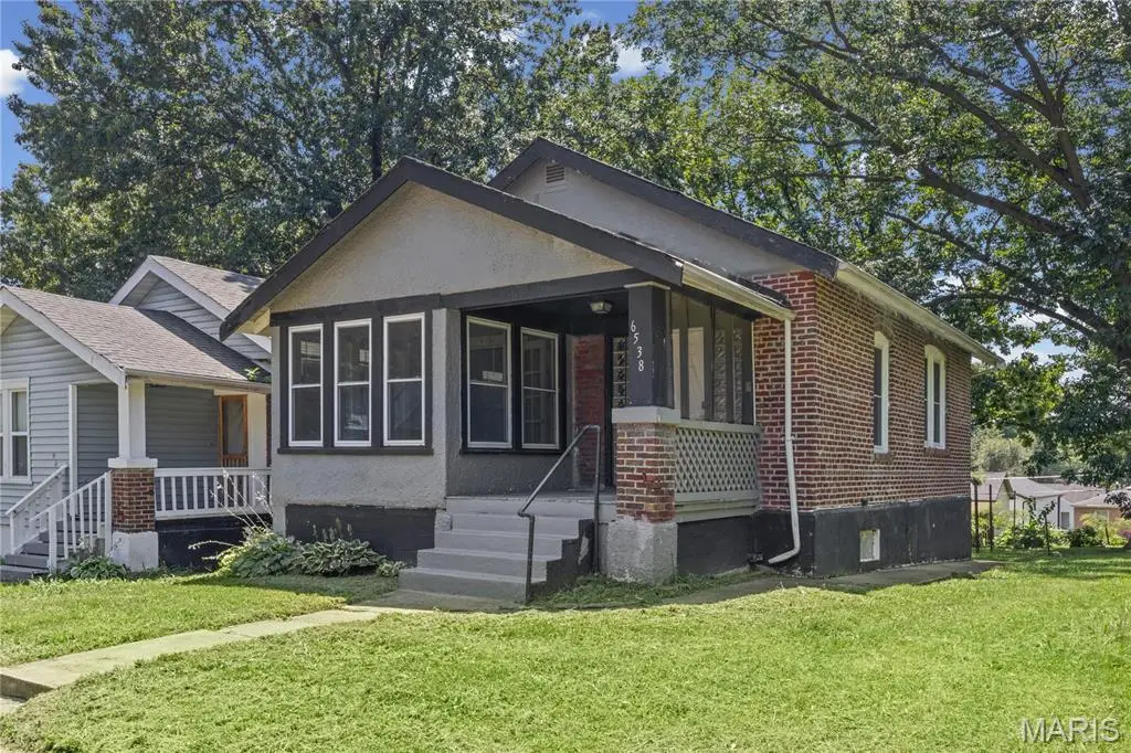 6538 Julian Avenue, Saint Louis, MO 63133 - #1