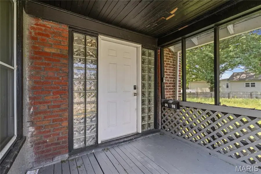 6538 Julian Avenue, Saint Louis, MO 63133 - #3
