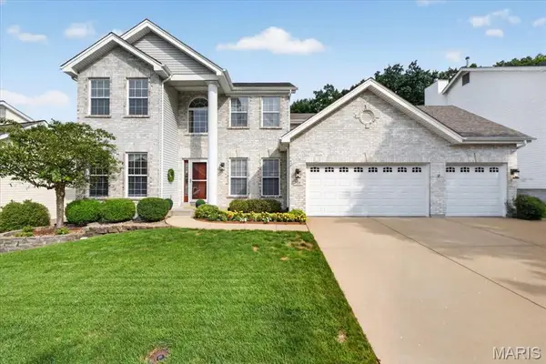 708 Hilltop Woods Court, Eureka, MO 63025