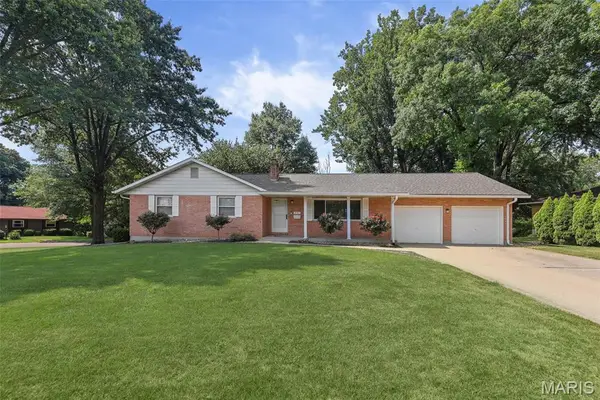 441 Clearview Drive, Belleville, IL 62223