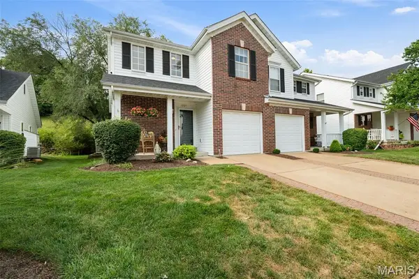 1227 Big Bend Crossing Drive, Manchester, MO 63088
