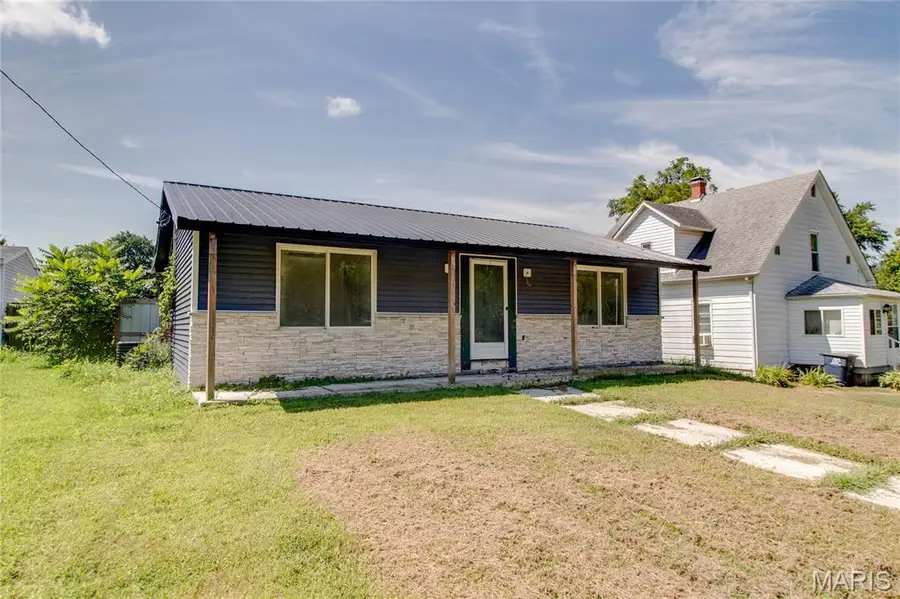 390 Dorsey Road, Gillespie, IL 62033 - #2