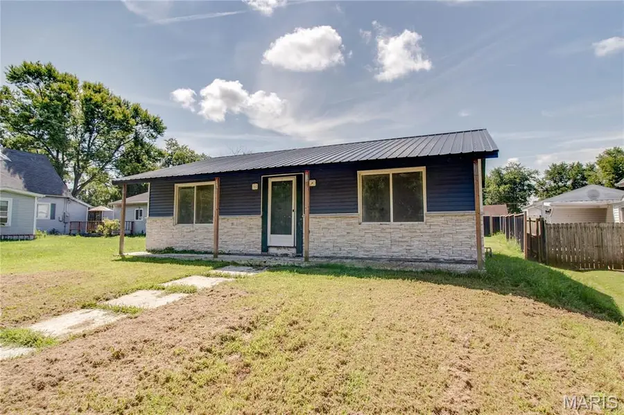 390 Dorsey Road, Gillespie, IL 62033 - #3