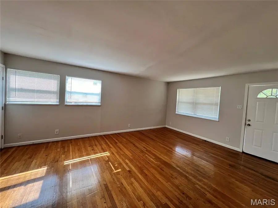 1201 June Avenue, Saint Louis, MO 63138 - #2