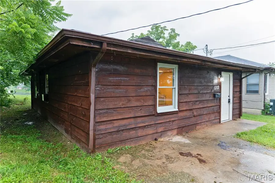 1307 Missouri Avenue, Rolla, MO 65401 - #2