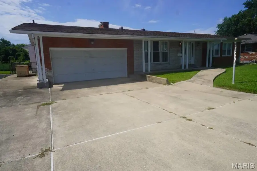 2708 Angela Drive, Granite City, IL 62040 - #2
