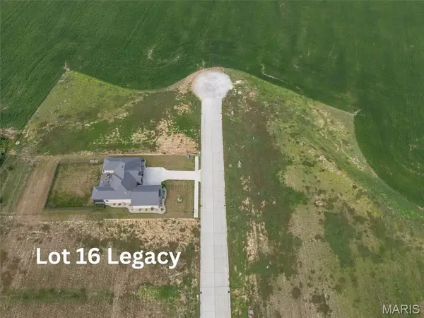 625 Legacy Drive, Waterloo, IL 62298