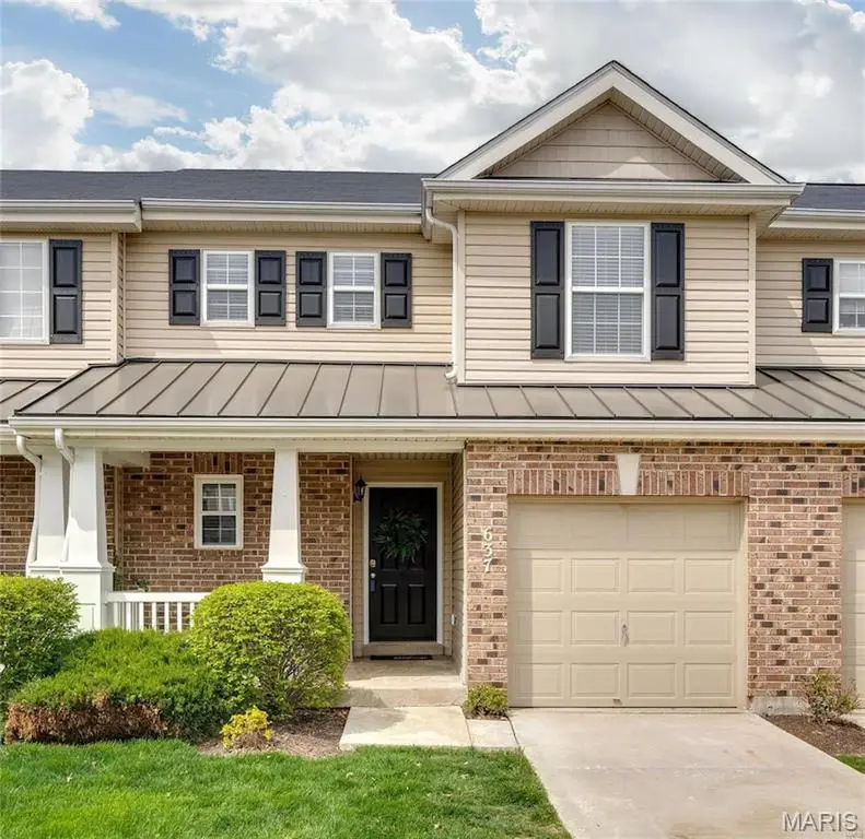 637 Country Village Drive, Ofallon, MO 63367 - #1