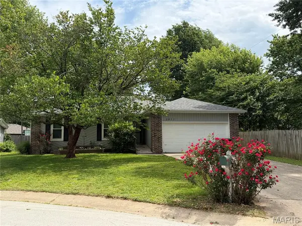 3411 Regal Court W, Springfield, MO 65807
