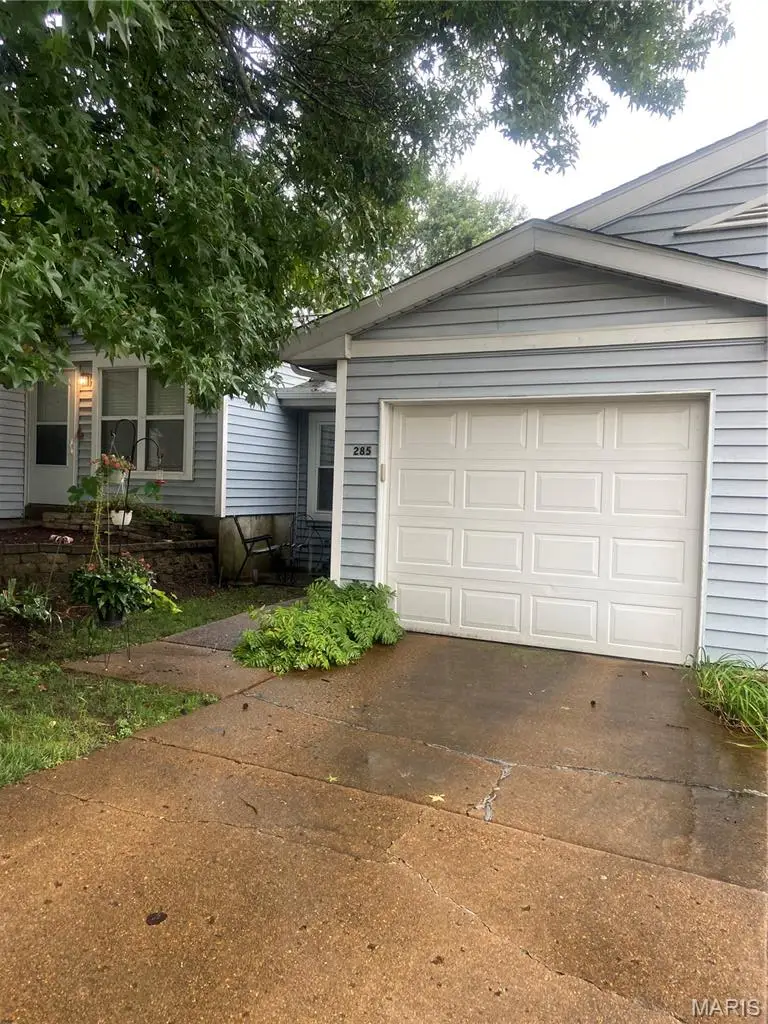 285 Highland Village, Valley Park, MO 63088 - #1