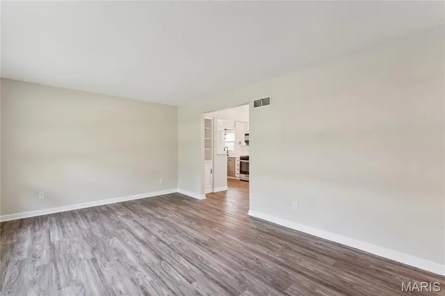160 Saint Patrick Lane, Florissant, MO 63031 - #2