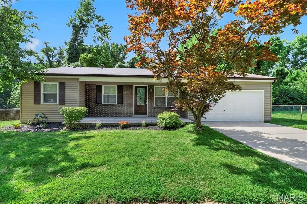 6650 Silver Fox Drive, Florissant, MO 63034 - #1