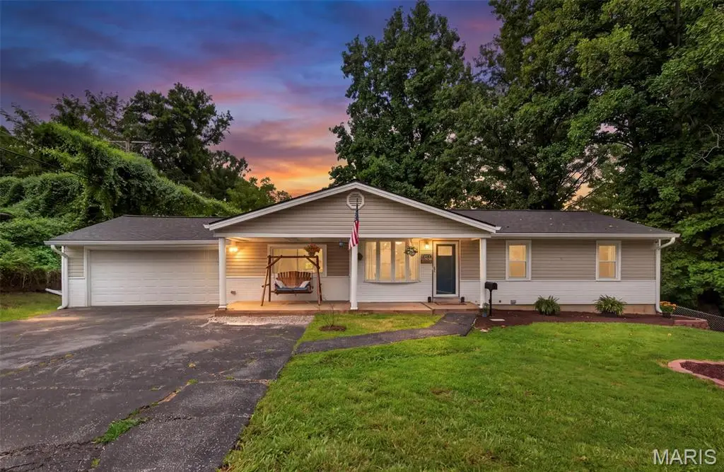 10800 Hobday Avenue, Saint Ann, MO 63074 - #1