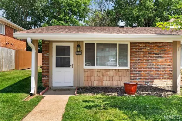 10510 Carroll Wood Way, St Louis, MO 63128