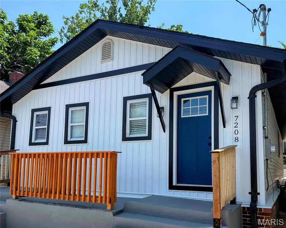 7208 Page Avenue, Saint Louis, MO 63133 - #1
