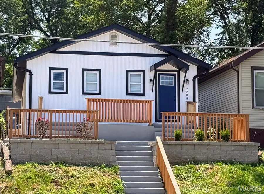 7208 Page Avenue, Saint Louis, MO 63133 - #2