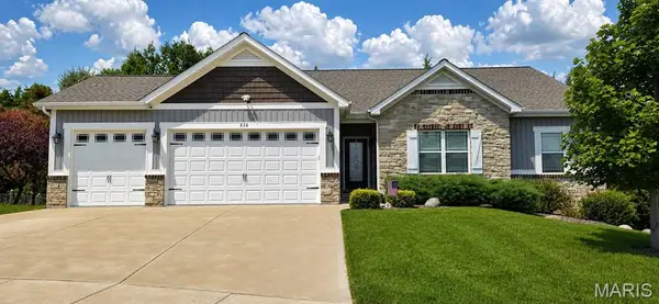 826 Liberty Creek Drive, Wentzville, MO 63385