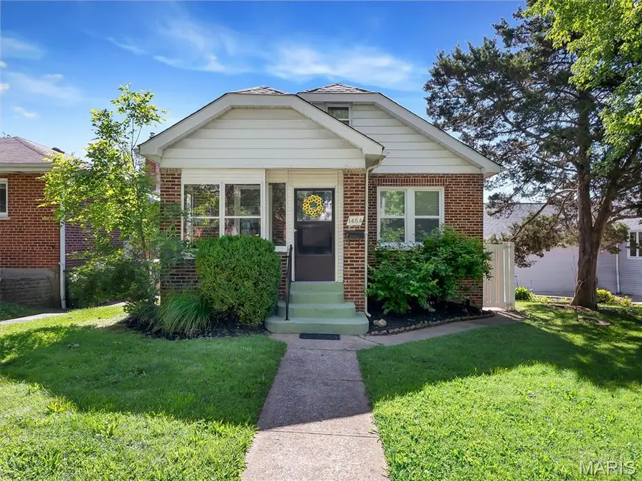 1464 Sproule Avenue, Saint Louis, MO 63139 - #2