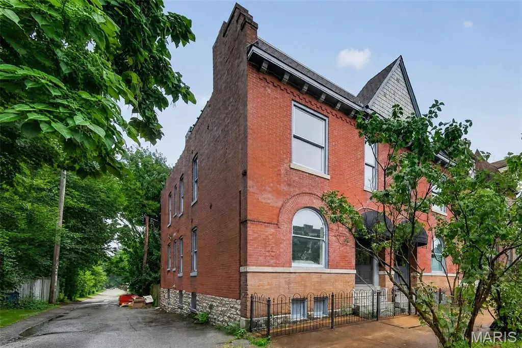3248 California Avenue, Saint Louis, MO 63118 - #1