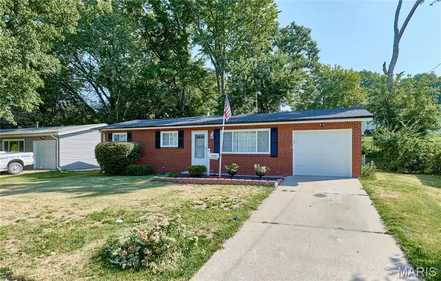 1370 Acredale Drive, Florissant, MO 63033 - #2