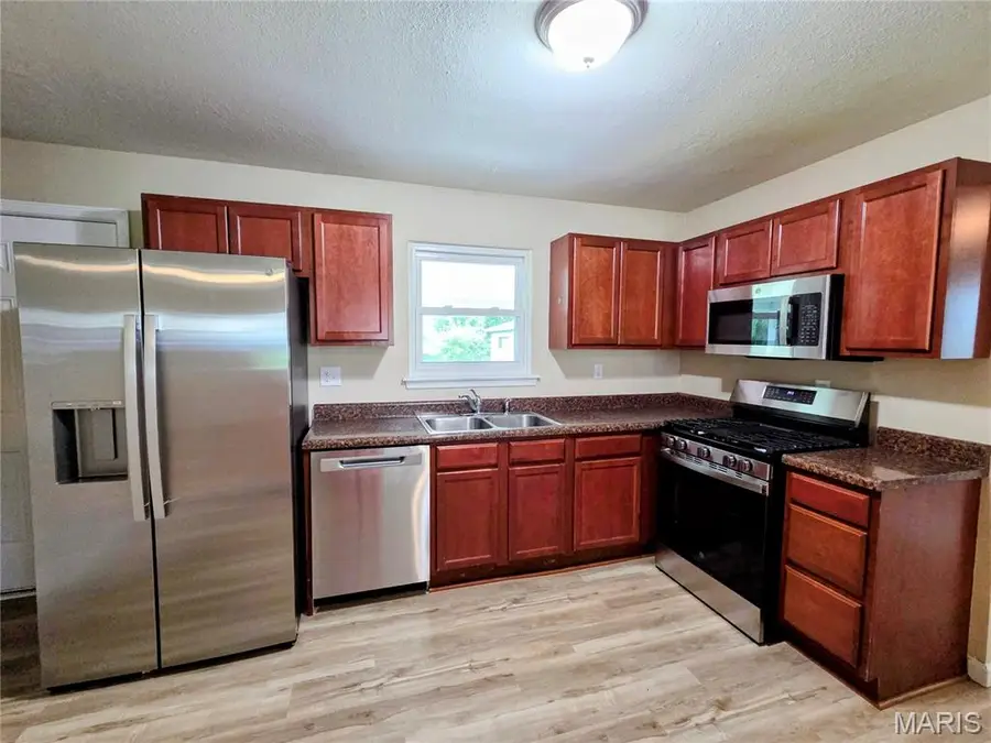 911 Saint Paul Lane, O Fallon, MO 63366 - #2