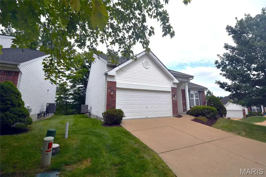 1002 Shire Lane, Eureka, MO 63025 - #2