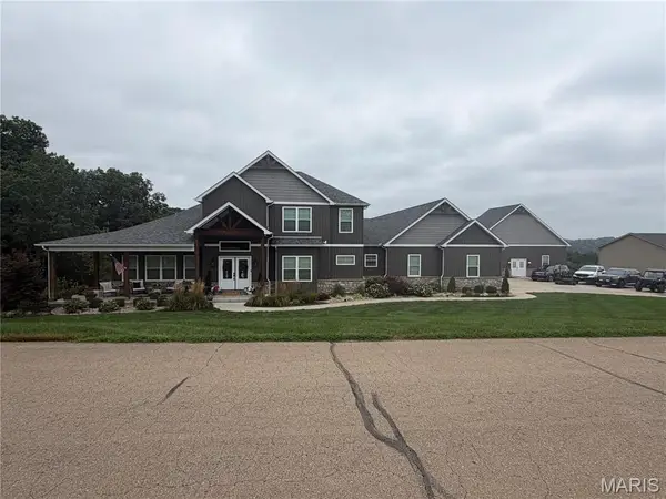 3079 Stonebridge Place, Festus, MO 63028
