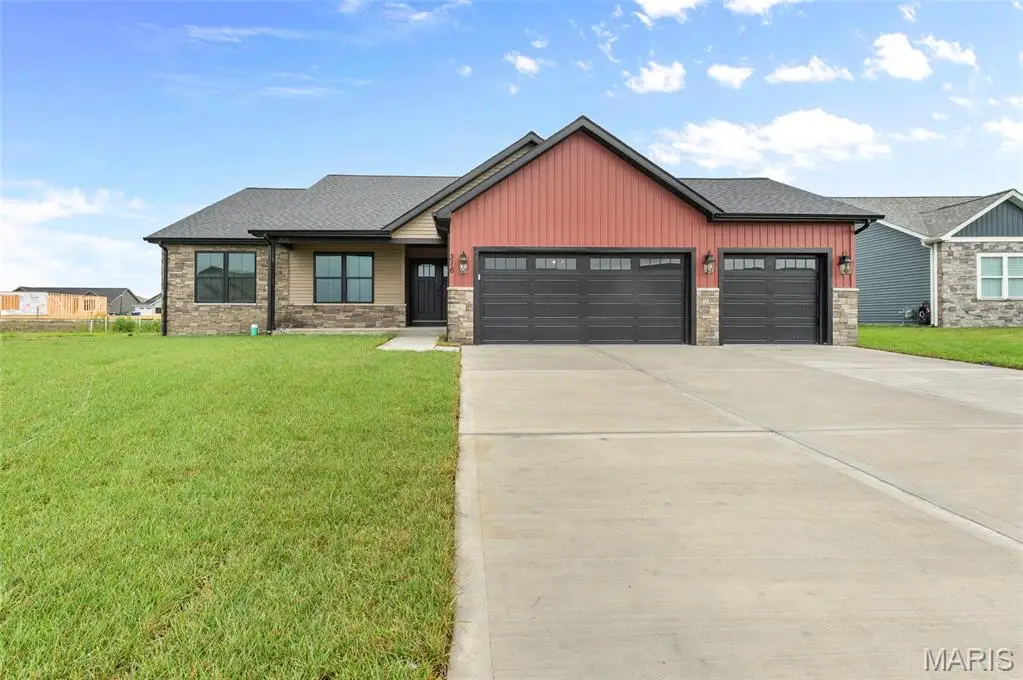 316 Rumsfeld Drive, Troy, IL 62294 - #1