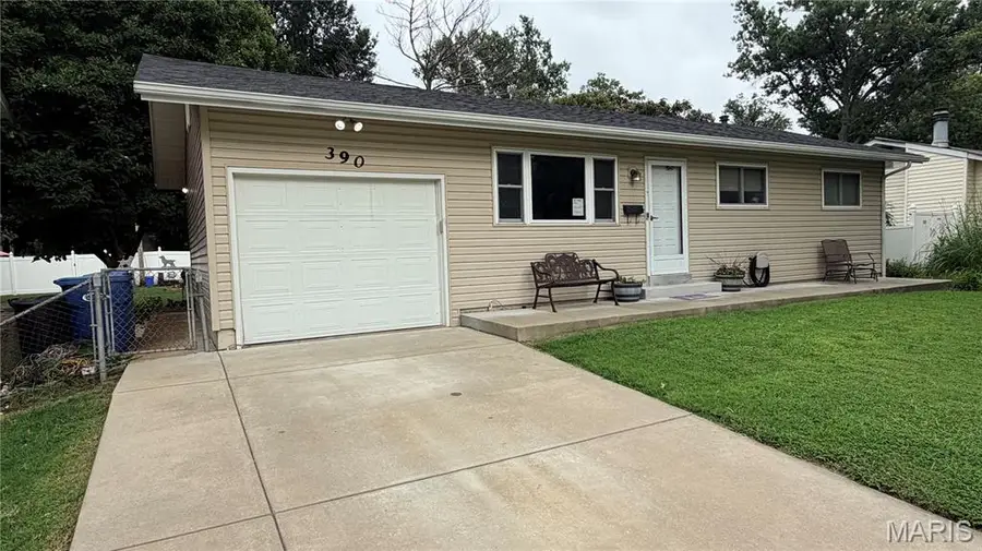 390 S Saint Charles Street, Florissant, MO 63031 - #2