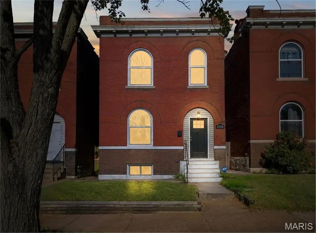 4519 Idaho Avenue, Saint Louis, MO 63111 - #1